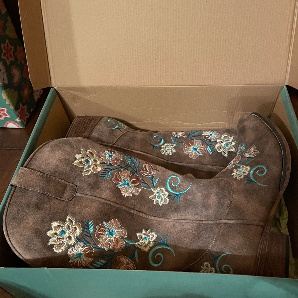 Floral Cowboy Boots